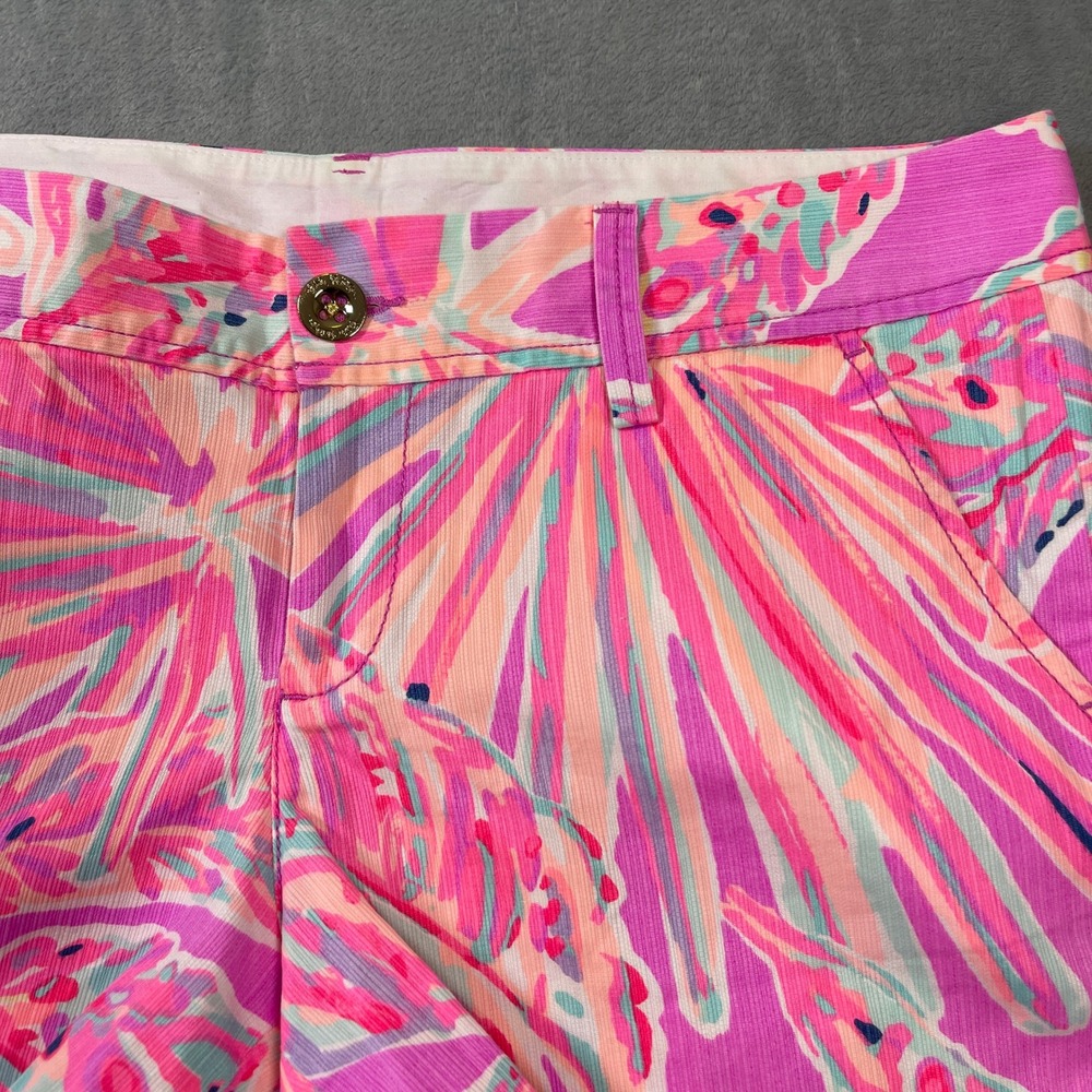 Lilly Pulitzer Shorts Size 8 Callahan Pink Tropical Fan Palm Print Cotton - Picture 2 of 9